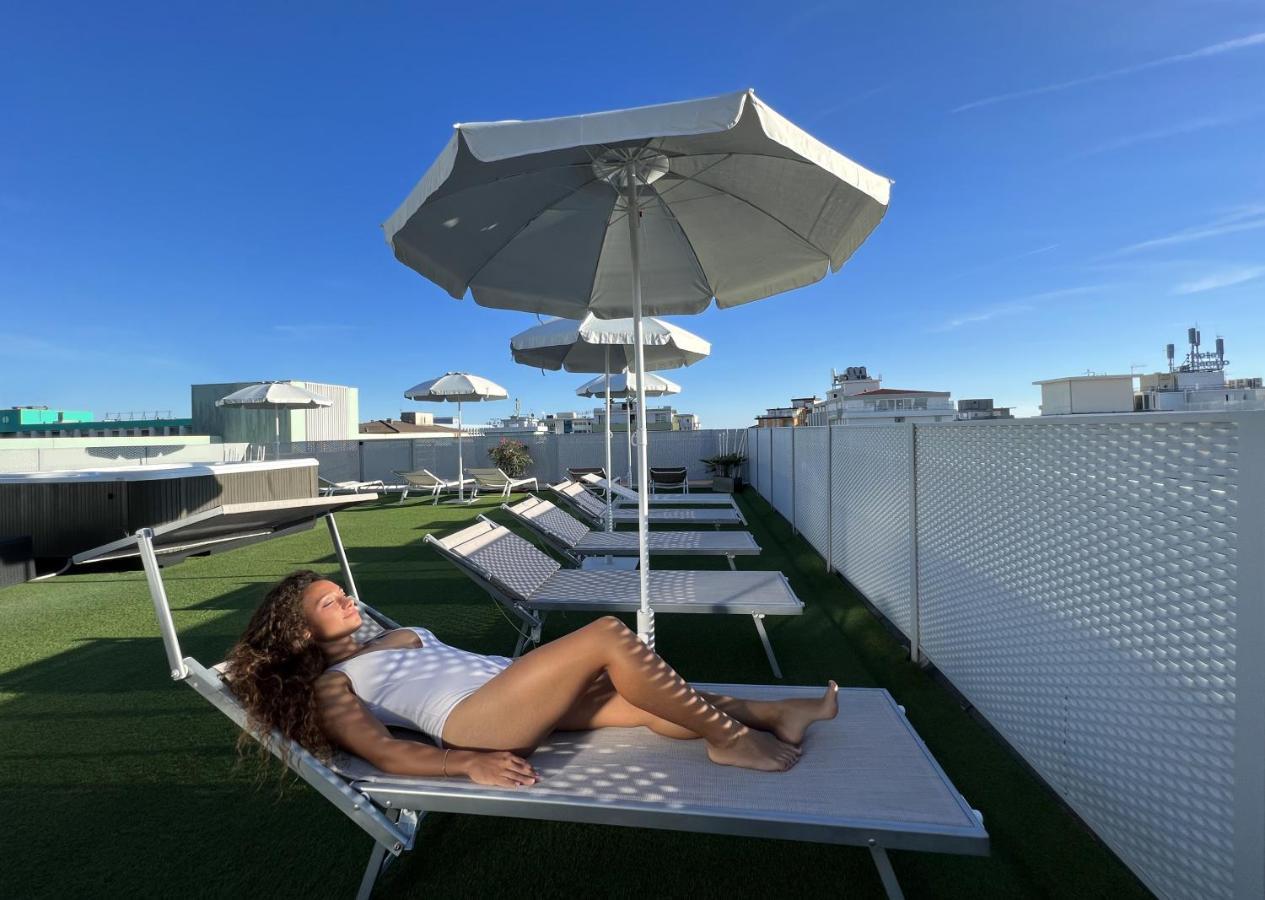Hotel Pillon Bibione Exteriör bild