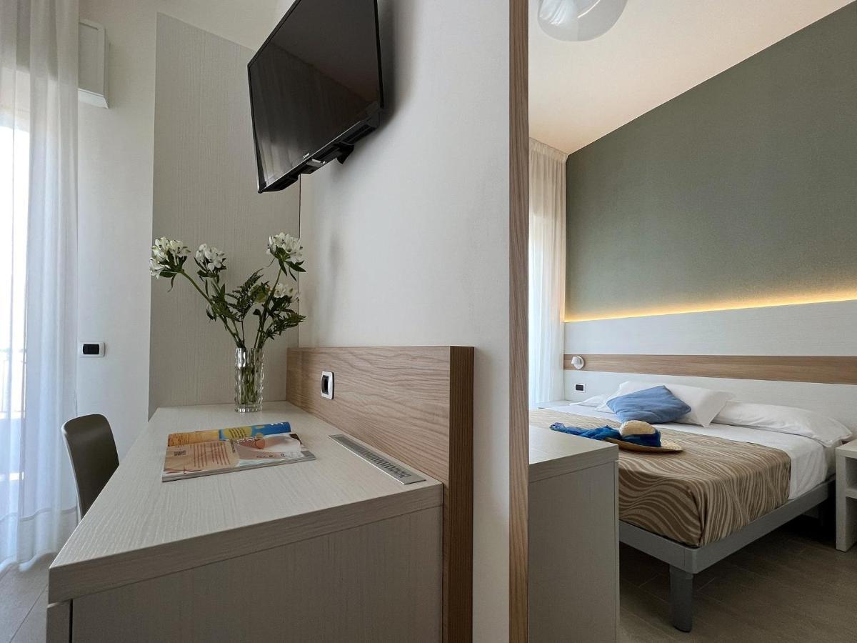 Hotel Pillon Bibione Exteriör bild