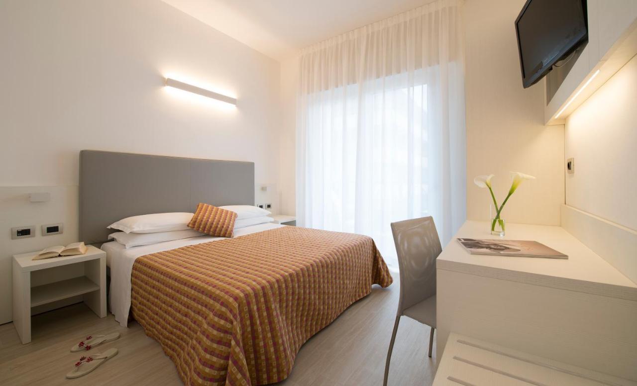 Hotel Pillon Bibione Exteriör bild