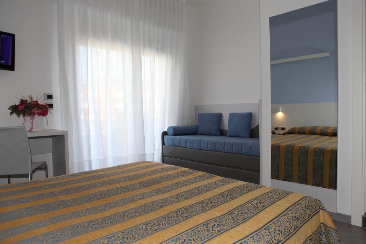 Hotel Pillon Bibione Exteriör bild