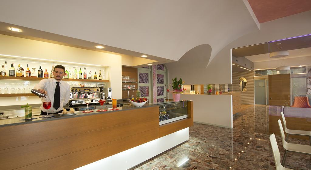 Hotel Pillon Bibione Exteriör bild