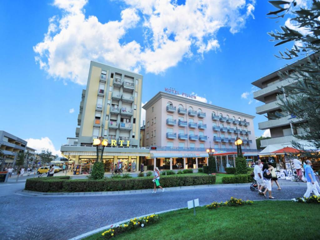 Hotel Pillon Bibione Exteriör bild